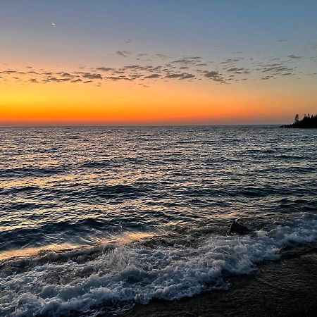 Shoreline Inn Grand Marais Zewnętrze zdjęcie